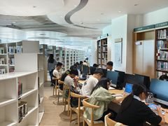 -广州市白云区图书馆