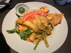 越式盐焗麻油鸡-大头虾越式风味餐厅(光明广场店)