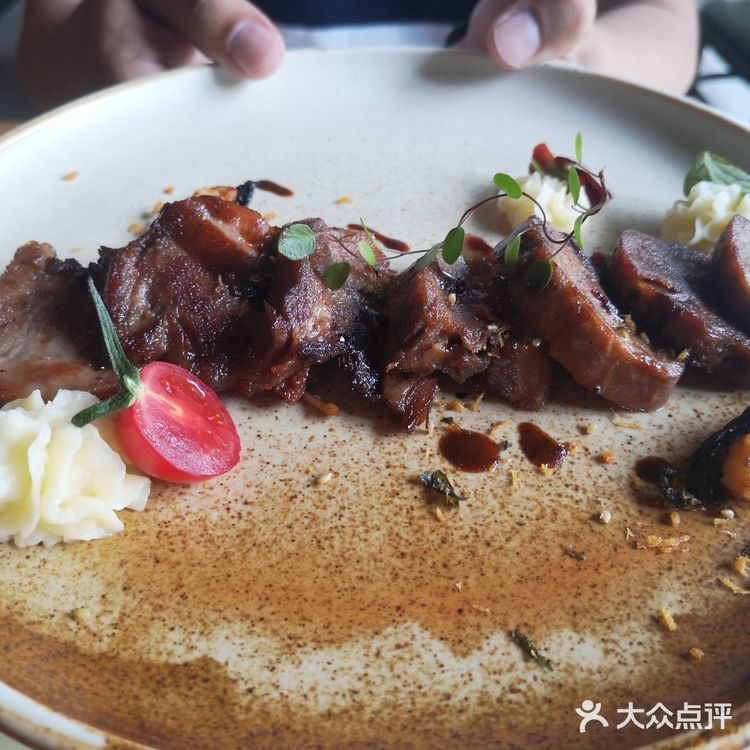 来东营出差，研究了一下大众点评的西餐来了这家