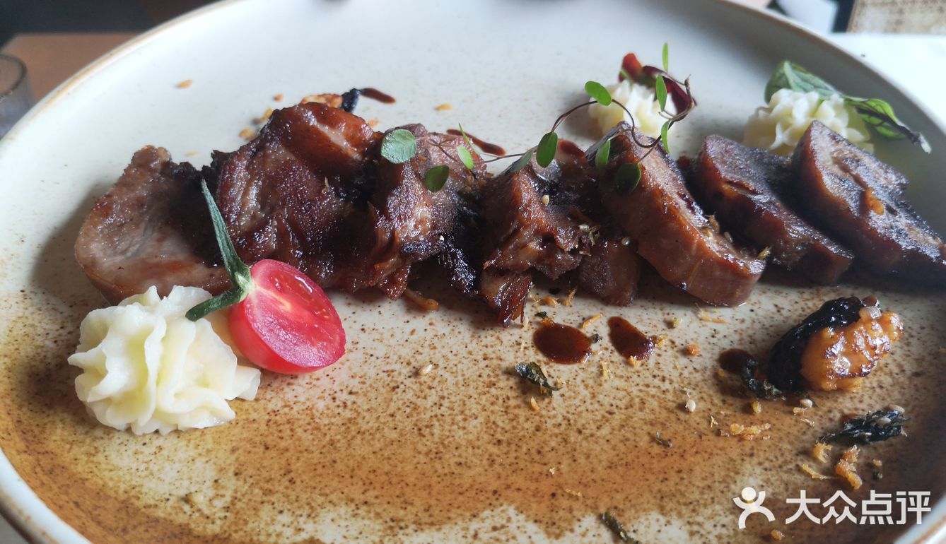 来东营出差，研究了一下大众点评的西餐来了这家