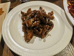 -肆海小川菜酒馆Wine Bistro (青年路店)