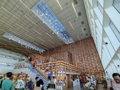 -朵云书院(滴水湖店)