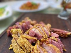 香脆咸猪手-轩记海鲜餐厅·四十五年老字号·经典粤菜(西区彩虹店)