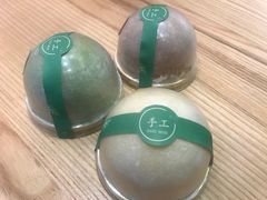 -蜜蜂小象·榴莲千层蛋糕(时代汇11栋店)