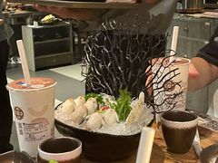 飞鱼籽墨鱼滑-湊湊火锅·茶憩(杭州湖滨银泰in77店)