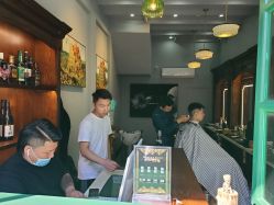 -595barbershop美式油头