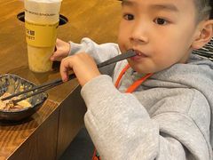 -呷哺呷哺 小火锅 (浦东新欧尚超市店)
