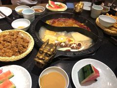 -重庆德庄火锅(体育中心店)