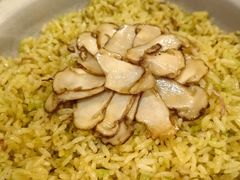 松茸焖饭-泓0871臻选云南菜·味庄