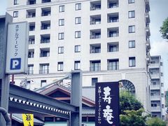 -黒豚料理 寿庵(中央駅西口店)