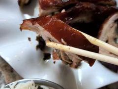 -黄记四更烤乳猪店