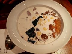-RUXU入续糖水铺与包(卓悦中心店)