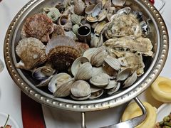 -一口猪海鲜浑锅·东北家常菜