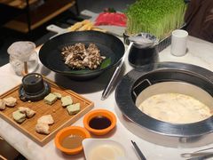 -煲宫猪肚鸡(晶品店)