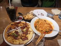 -必胜客(百联又一城店)