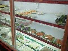 自助取餐区-珍巴奴毛肚牛肉小火锅(四惠店)