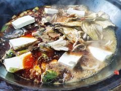 -大鹅岛灶台鱼·铁锅炖(水库路店)