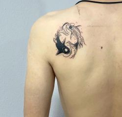 点击看大图 -龙之吻专业刺青·手工耳洞·纹身去色