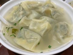 菜肉大馄饨-老半斋(福州路店)
