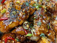 -BHC炸鸡(明洞总店)