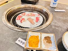 -匠牛亭·锅物烧肉放题自助(昆百大·泰业城店)