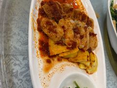 -汗腾格里·风味餐厅(新疆驻京办店)