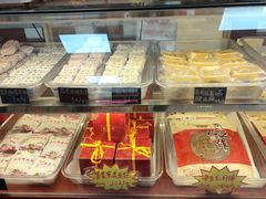 面包甜点陈列柜-麦盛斋糕点(北大街店)