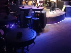 -滨海欢乐昔唐酒吧(财富星座店)