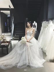 -Vera Wang婚纱礼服旗舰店
