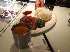 -新大咀港式茶餐厅(宝山万达店)
