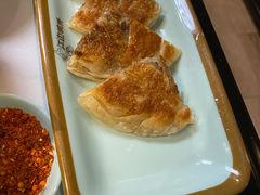 -江边城外烤全鱼(世茂广场店)