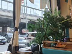 -巴特餐饮6加1音乐餐吧·新疆菜