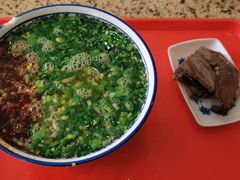 -吾穆勒蓬灰牛肉面·清真(北滨河中路店)