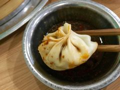 -清真老铁家灌汤包