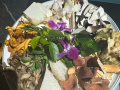 -野菌皇海景野生菌火锅(滨海大道店)