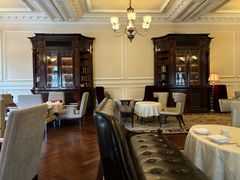 -Salon de Ville浦江汇(上海外滩华尔道夫酒店店)