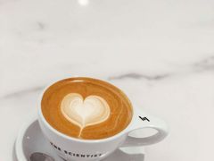 燕麦奶拿铁-科学家咖啡(恒隆广场店)