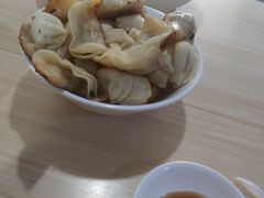 -金枫锅贴(滨江·凯旋门店)