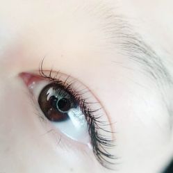 -艾珂·美甲美睫