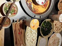 -晓宇重庆火锅(龙首店)