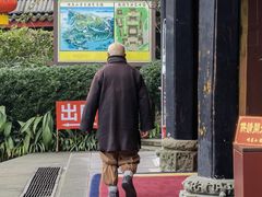 -峨眉山报国寺