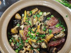 黄鳝腊味煲仔饭-红星光发煲仔饭(文海店)