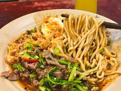 -方铲铲·成都板凳面(滨江银泰店)