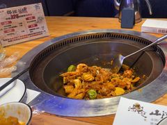 -山河屯铁锅炖·非遗东北菜(南山店)