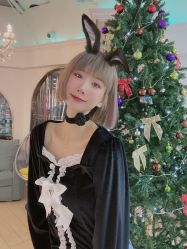 -BULB STUDIO 巴柏明星发型工作室