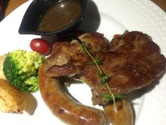 豚肉扒拼德式肠-江南果道西餐厅(北京路店)