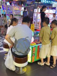 -LuckyStar幸运星家庭娱乐中心(南昌万象汇店)