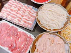 -沸炉重庆老火锅(军事博物馆店)