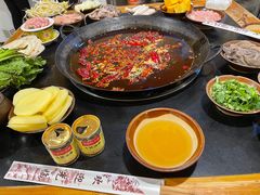 -利姐牧牛匠老火锅(兰花店)