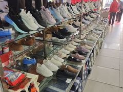 -靓足鞋店(大沽南路店)